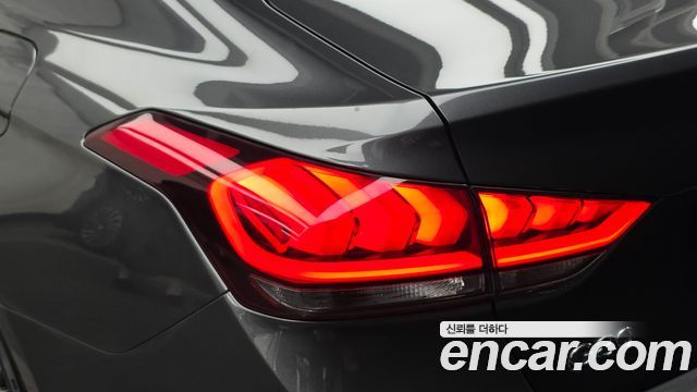 Genesis G80 3.3 GDI AWD Premium Luxury 2019 — фото 29
