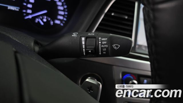 Genesis G80 3.3 GDI AWD Premium Luxury 2019 — фото 35