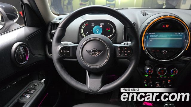 MINI Cooper Countryman Classic 2nd 2024 — фото 13