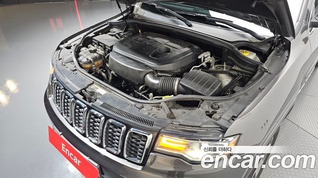 Jeep Grand Cherokee 3.6 Limited WK2 2019 — фото 6