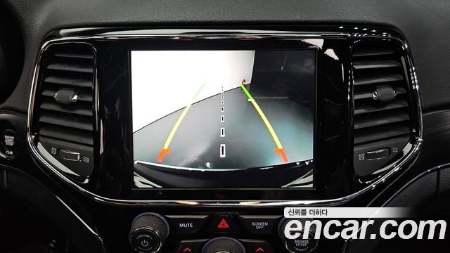 Jeep Grand Cherokee 3.6 Limited WK2 2019 — фото 15