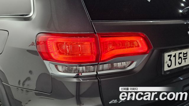 Jeep Grand Cherokee 3.6 Limited WK2 2019 — фото 23