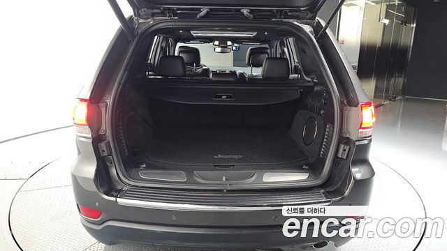 Jeep Grand Cherokee 3.6 Limited WK2 2019 — фото 31