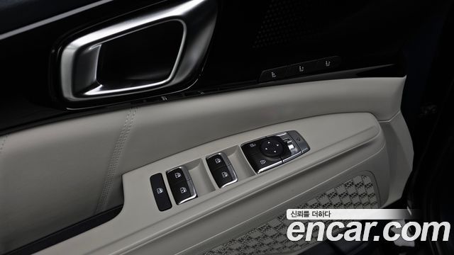 Kia Carnival (IV) HEV 9seater Signature 2025 — фото 30