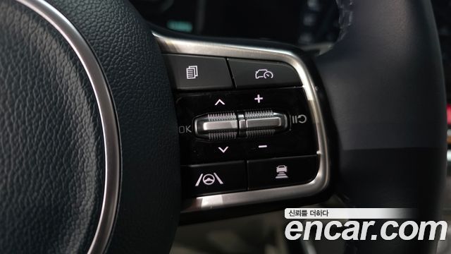Kia Carnival (IV) HEV 9seater Signature 2025 — фото 34