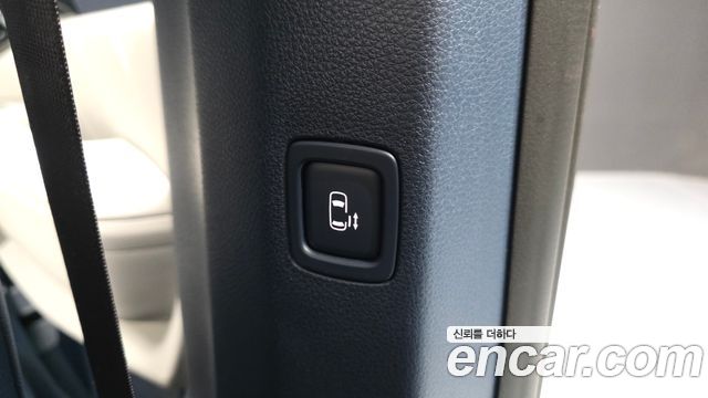 Kia Carnival (IV) HEV 9seater Signature 2025 — фото 37