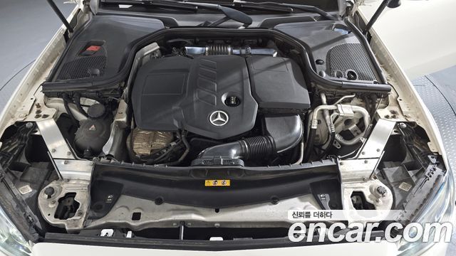 Mercedes-Benz E-Class (W213) E220d Cabriolet 2018 — фото 6