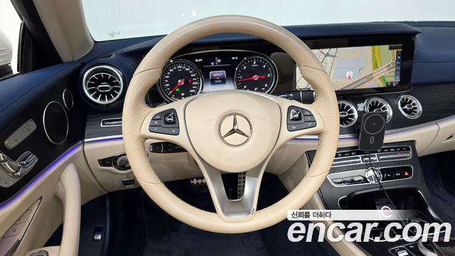 Mercedes-Benz E-Class (W213) E220d Cabriolet 2018 — фото 13