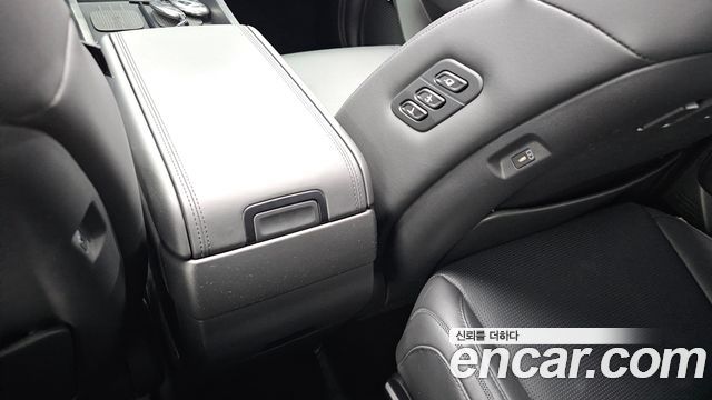 Hyundai Santa Fe (MX5) HEV 1.6 4WD Calligraphy 2024 — фото 36