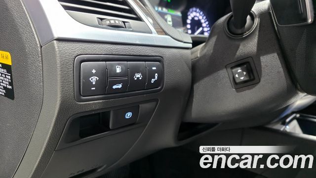 Genesis G80 3.3 GDI Luxury 2017 — фото 12