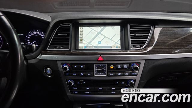 Genesis G80 3.3 GDI Luxury 2017 — фото 16