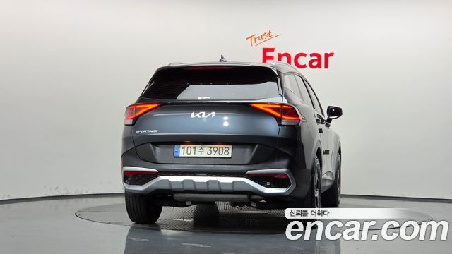 Kia Sportage (V) Gasoline 1.6 Turbo 2WD Prestige 2022 — фото 4