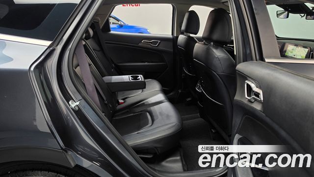 Kia Sportage (V) Gasoline 1.6 Turbo 2WD Prestige 2022 — фото 11