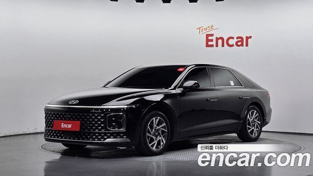 Hyundai Grandeur (GN7) 2,5 Gasoline 2WD Exclusive 2023 — фото 1