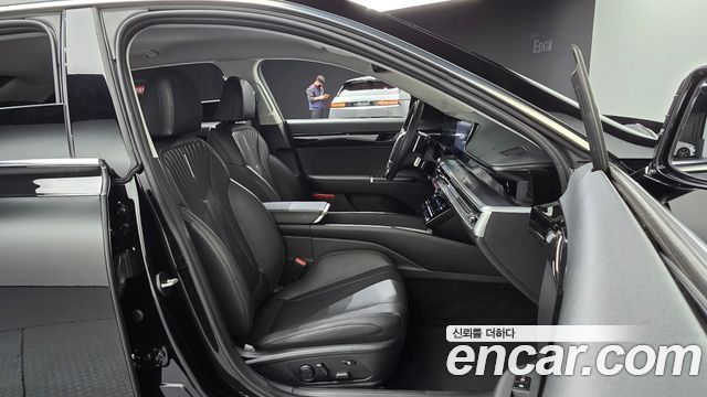 Hyundai Grandeur (GN7) 2,5 Gasoline 2WD Exclusive 2023 — фото 11