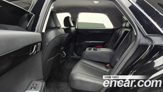 Hyundai Grandeur (GN7) 2,5 Gasoline 2WD Exclusive 2023 — фото 12