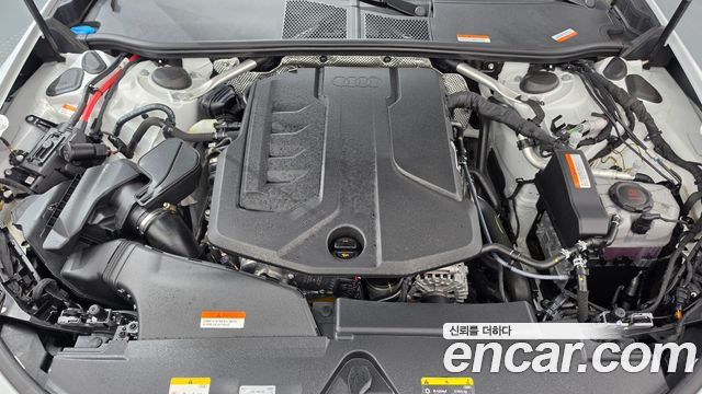 Audi A5 (B10) 45 TFSI Quattro S Line 2025 — фото 6