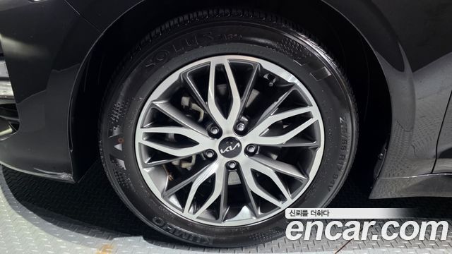 Kia K5 (III) 2.0 Trendy 2023 — фото 5