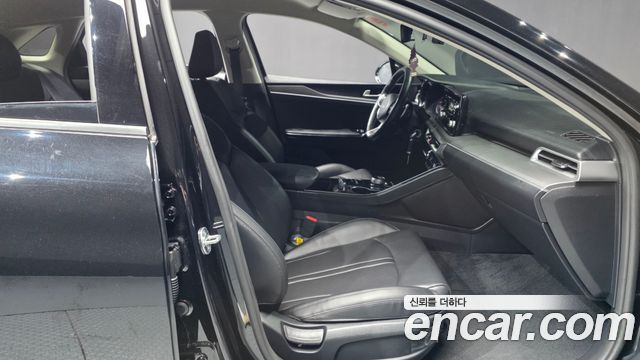 Kia K5 (III) 2.0 Trendy 2023 — фото 15