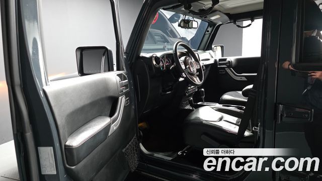 Jeep Wrangler (JK) 3.6 JK Edition 2017 — фото 10
