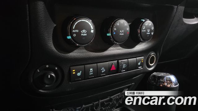 Jeep Wrangler (JK) 3.6 JK Edition 2017 — фото 30
