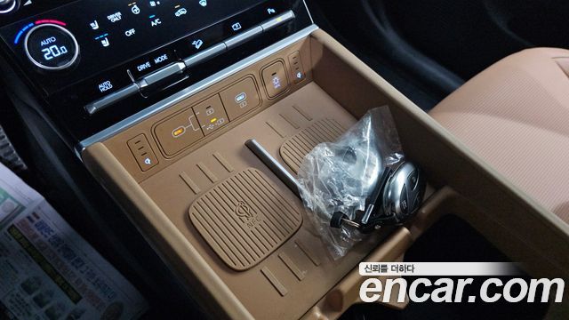 Hyundai Santa Fe (MX5) HEV 1.6 2WD Calligraphy 2025 — фото 29
