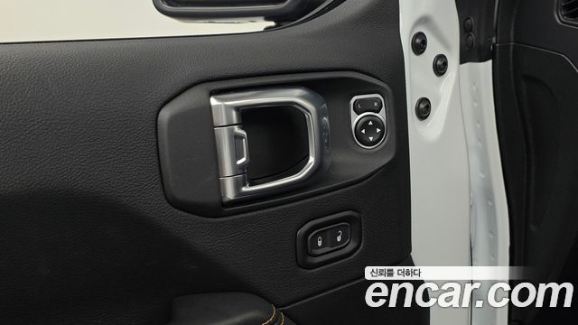 Jeep Wrangler (JL) 2.0 Sahara Power Top 4Door 2026 — фото 28