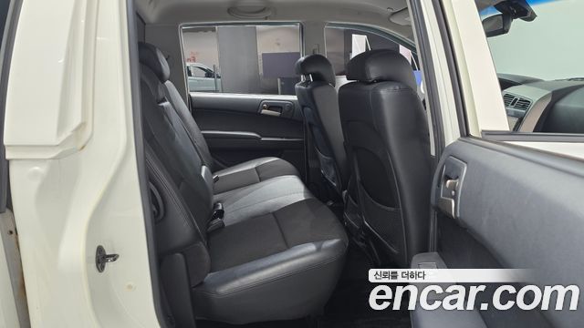 KG Mobility (SsangYong) Korando Sport CX5 2WD PASSION 2012 — фото 15