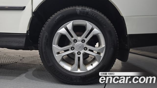 KG Mobility (SsangYong) Korando Sport CX5 2WD PASSION 2012 — фото 27