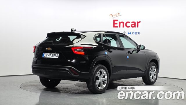 Chevrolet Trax Crossover 1.2 LS 2026 — фото 2