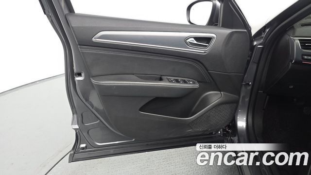 Renault Korea XM3 1.3 TCe RE Signature 2020 — фото 24