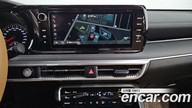Kia K5 (III) 2.0 Trendy 2021 — фото 13