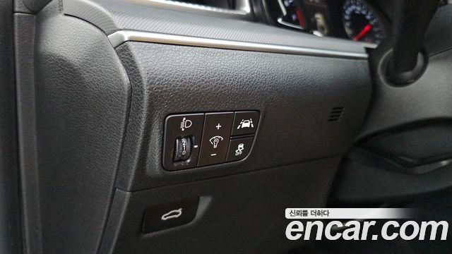 Kia K5 (III) 2.0 Trendy 2021 — фото 17