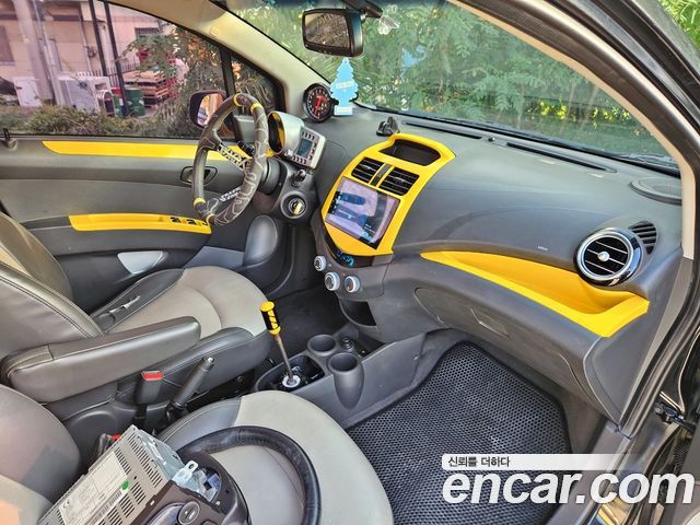 Chevrolet Spark LPG LT Special Edition 2012 — фото 18