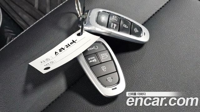Hyundai Staria Cargo 3-Seater Modern 2022 — фото 15