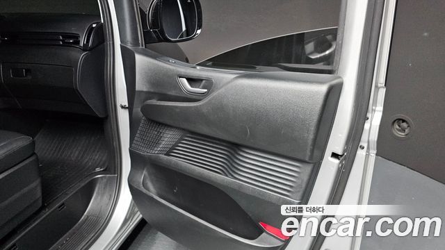 Hyundai Staria Cargo 3-Seater Modern 2022 — фото 25