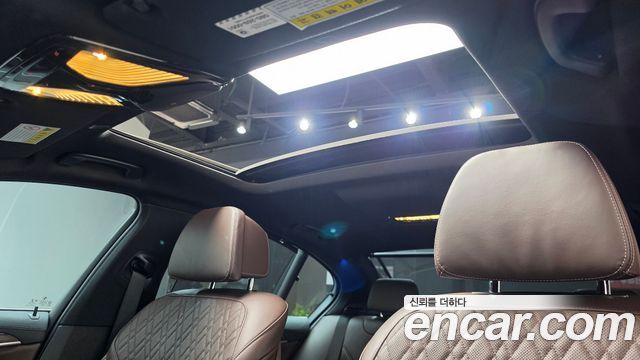 BMW 5 Series (G30) 530i xDrive M Sport Package Plus 2019 — фото 16