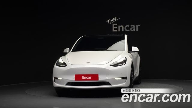 Tesla Model Y Long Range AWD 2021 — фото 3