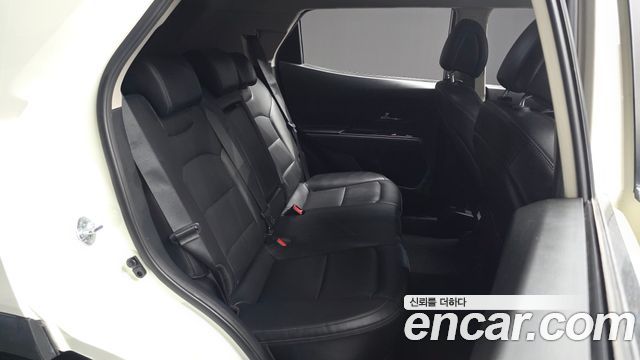 KG Mobility (SsangYong) Beautiful Korando Gasoline 1.5 2WD C7 2021 — фото 11