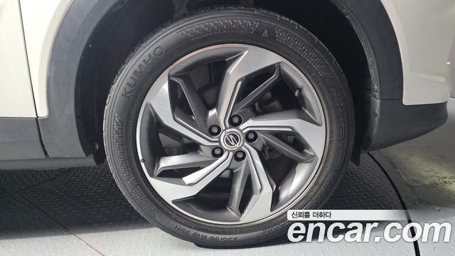 KG Mobility (SsangYong) Beautiful Korando Gasoline 1.5 2WD C7 2021 — фото 21