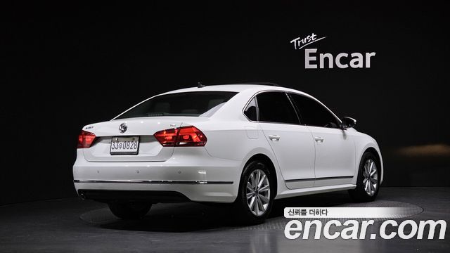 Volkswagen Passat 1.8 TSI B7 2015 — фото 2