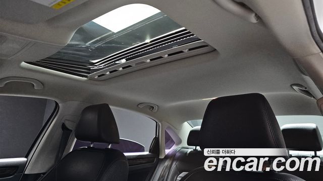 Volkswagen Passat 1.8 TSI B7 2015 — фото 21