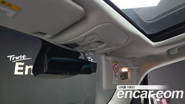 Jeep Renegade 2.4 Longitude High 2017 — фото 18