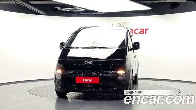 Hyundai Staria L3.5 Cargo 5-Seater Modern 2023 — фото 3