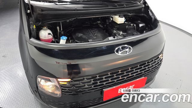 Hyundai Staria L3.5 Cargo 5-Seater Modern 2023 — фото 6