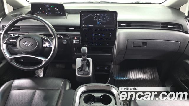Hyundai Staria L3.5 Cargo 5-Seater Modern 2023 — фото 7