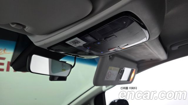 Hyundai Staria L3.5 Cargo 5-Seater Modern 2023 — фото 17