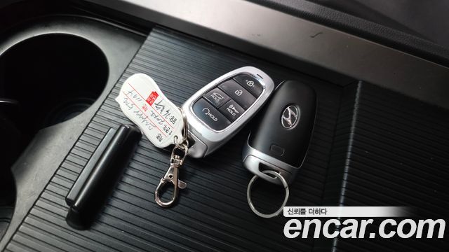 Hyundai Staria L3.5 Cargo 5-Seater Modern 2023 — фото 35
