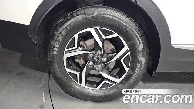 Kia Sportage (V) Gasoline 1.6 Turbo 2WD Trendy 2022 — фото 21