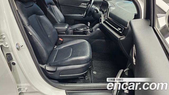 Kia Sportage (V) Gasoline 1.6 Turbo 2WD Trendy 2022 — фото 26